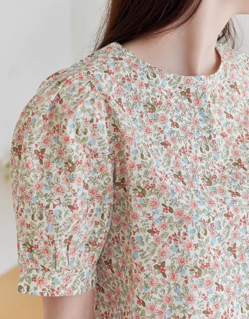 Dazy Disty Floral Puff Sleeve Blouse  | immediate